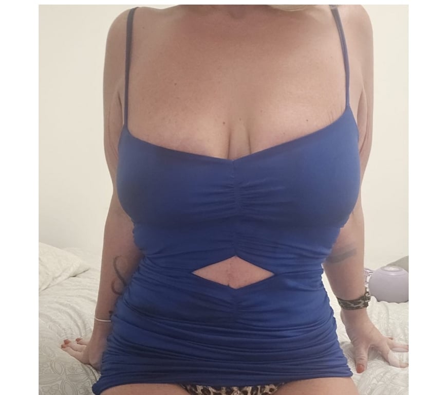 Escorts Shropshire Shrewsbury - Shropshire - Photos for English Massage MILF 🌼 NEW Shrewsbury 07869566607
