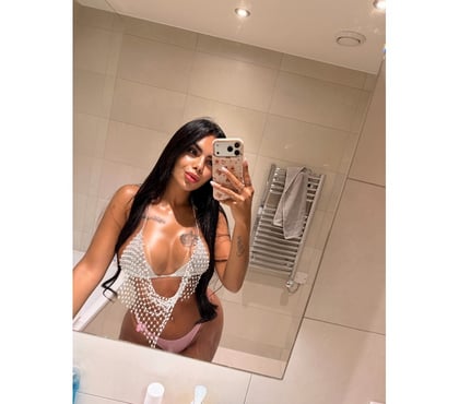 Escorts Canary Wharf East London - Photos for 🫦🥂BEST PARTY GIRL OWO ISABELA GFE 🔥🫦