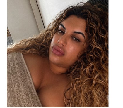 Transsexual Chingford East London - Photos for FAT ASS AMELIA BLONDE N CRAZY FOR 🍆 CHINGFORD