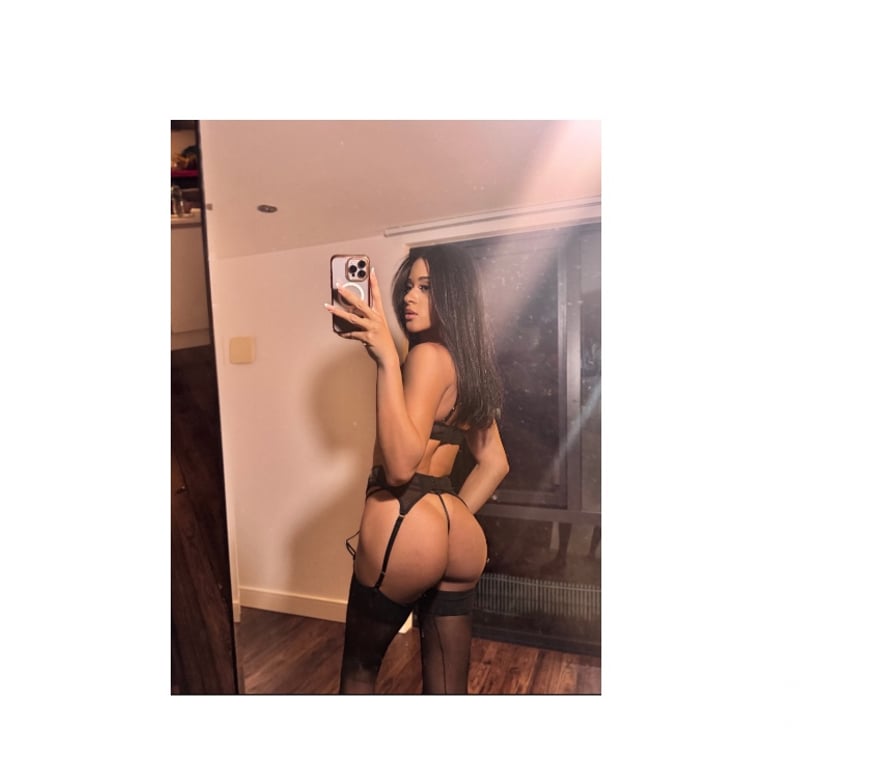Trans Escorts West Yorkshire Leeds - Photos for Alice Slim Model Ts Brazilian ✨