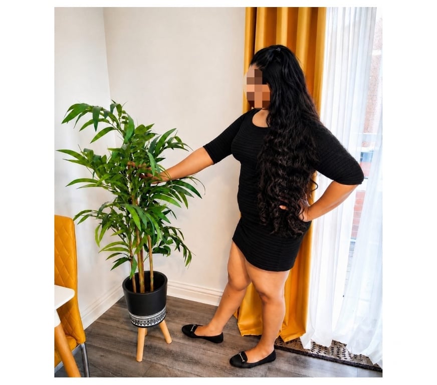 Escorts West Yorkshire Bradford - Photos for Kasturi South Indian Tamil girl in Bradford