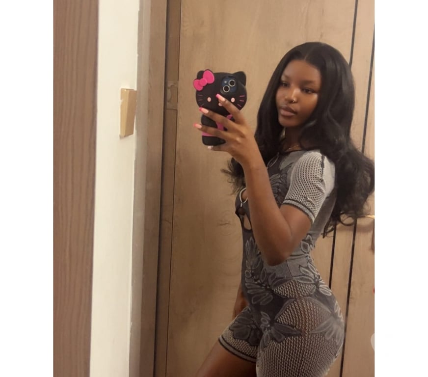 Escorts Essex Thurrock - Essex - Photos for Kelly chocolate Ebony girl