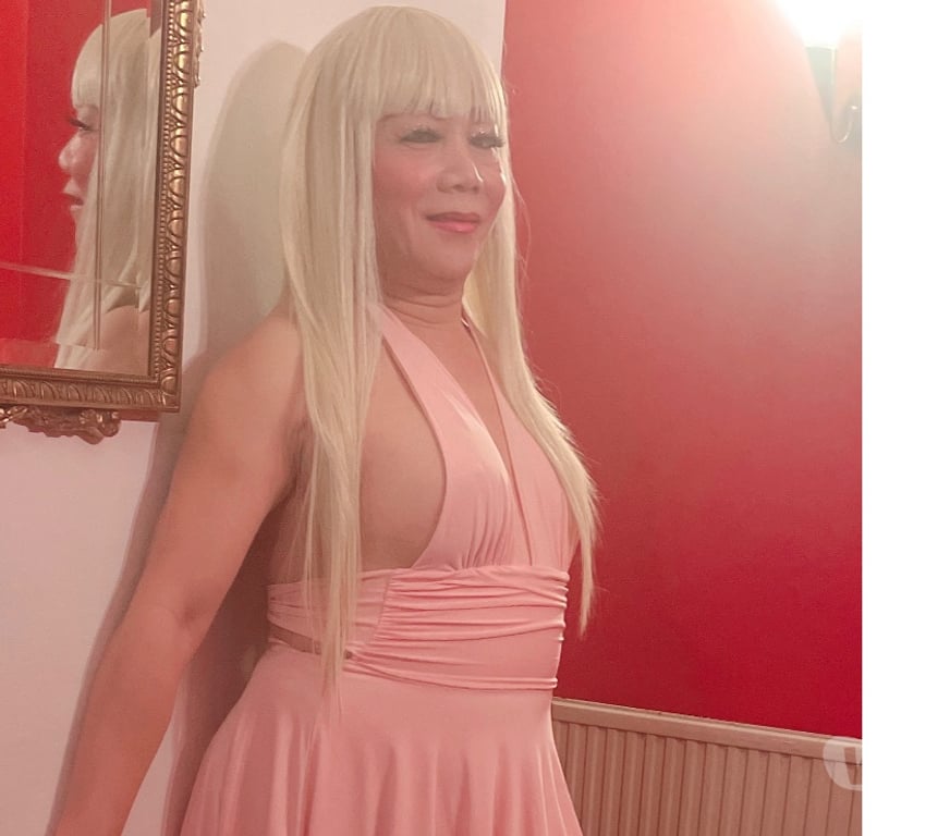 Escorts Greater Manchester Tameside - Photos for Marilyn Thai Tran