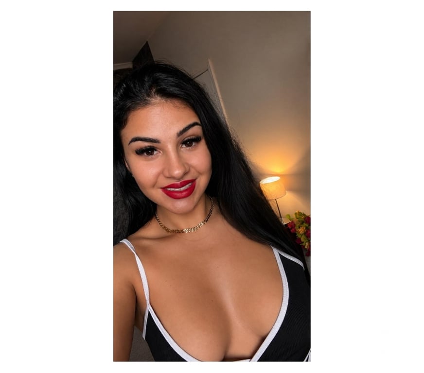 Escorts West Yorkshire Leeds - Photos for Tantric relaxing Body to Body by Anays 😘