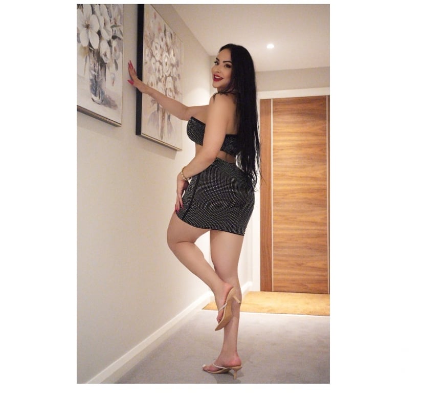 Trans Escorts Surrey Woking - Photos for JÉSS YOUR BABE PARTY 🎉😈🔥😽💋🇧🇷