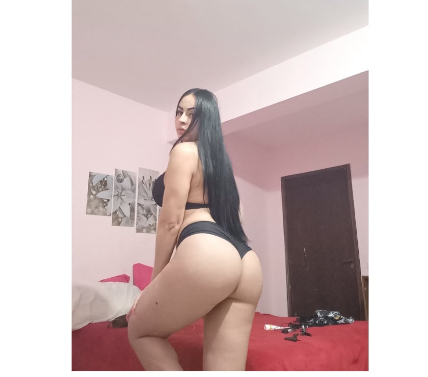 Trans Escorts Surrey Woking - Photos for JÉSS YOUR BABE PARTY 🎉😈🔥😽💋🇧🇷