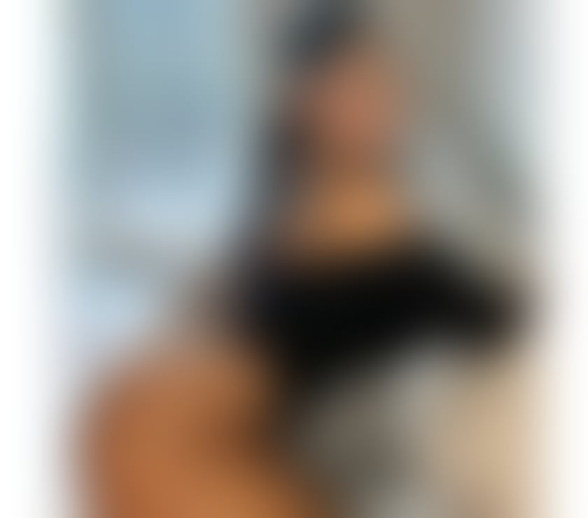 GFE Escorts Milton Keynes City Centre Milton Keynes - Photos for 🍭🍡Sexy brunette💥 best service🔥party girl🥂