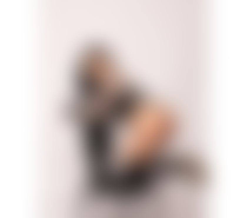 Escorts Surrey Guildford - Photos for MAYA BRAZILIAN PARTY GIRL