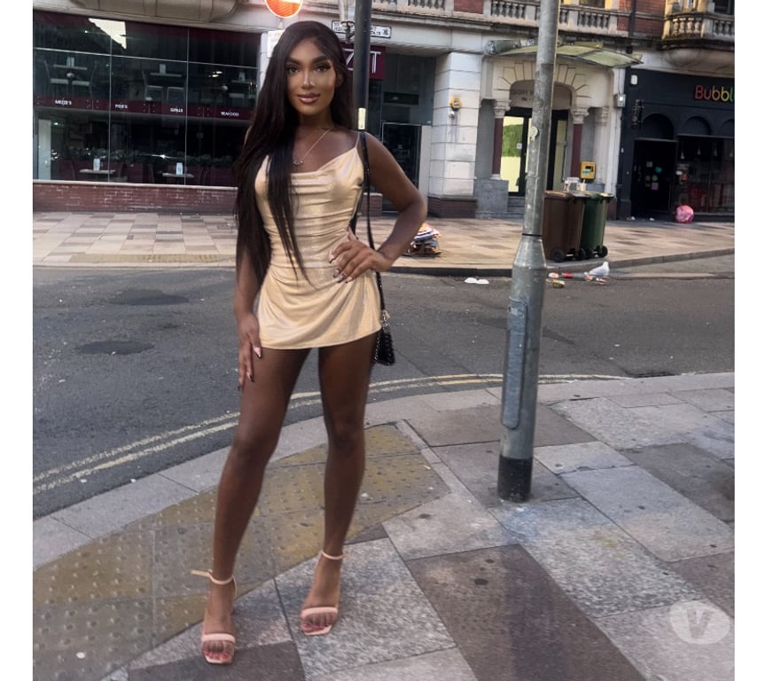 Trans Escorts Greater Manchester Bolton - Photos for Samira BBC brazil
