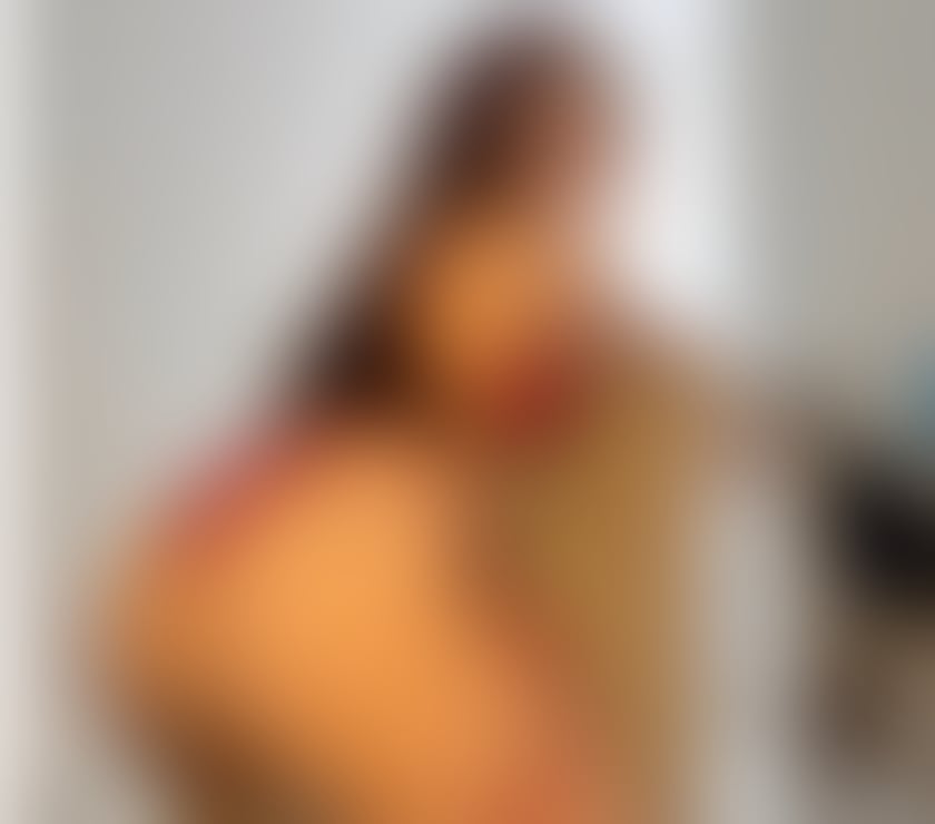 Escorts East London Canary Wharf - East London - Photos for From 40£🔥MILLY 4 hands MASSAGE 🥵🍑