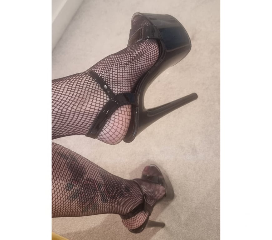 Escorts Hertfordshire St. Albans - Photos for Foot Fethis🦶Sexy Toes👠Party🥵Real😛LUXURY😍