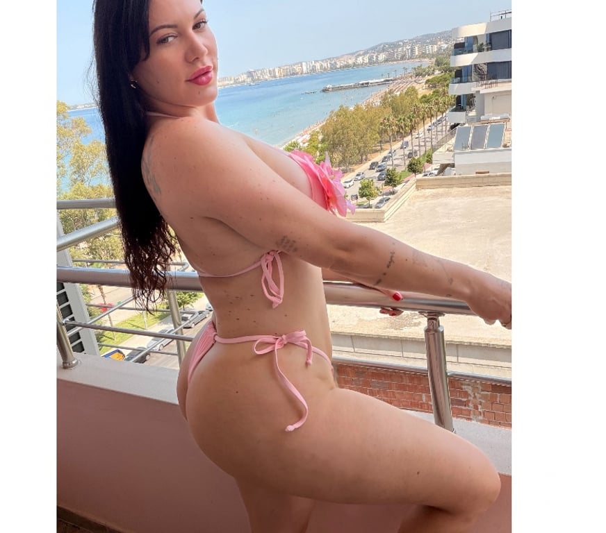 Escorts East London Redbridge - Photos for 🔥Isa, Sexy Brazilian 🇧🇷 Nice Ass🍑