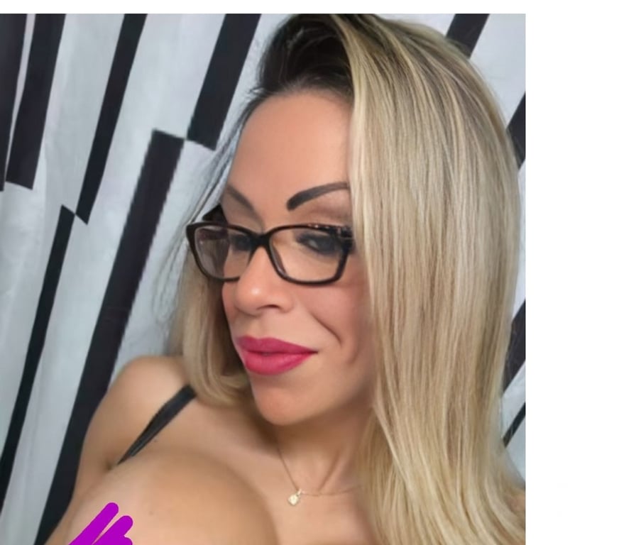 Trans Escorts East London Hackney - East London - Photos for Restless blonde looking for a kitten