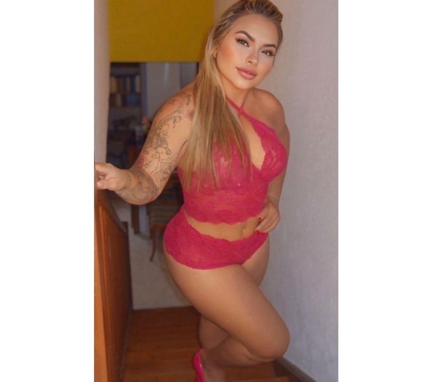 Escorts West Midlands Coventry - Photos for 🔥Brazilian 🇧🇷Elegant Blonde 🔥🇧🇷