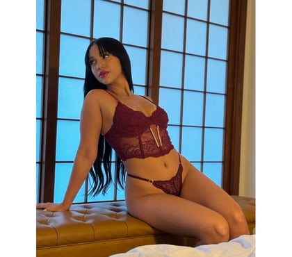 Photos for Mia – Gorgeous, Sweet & Seductive ✨