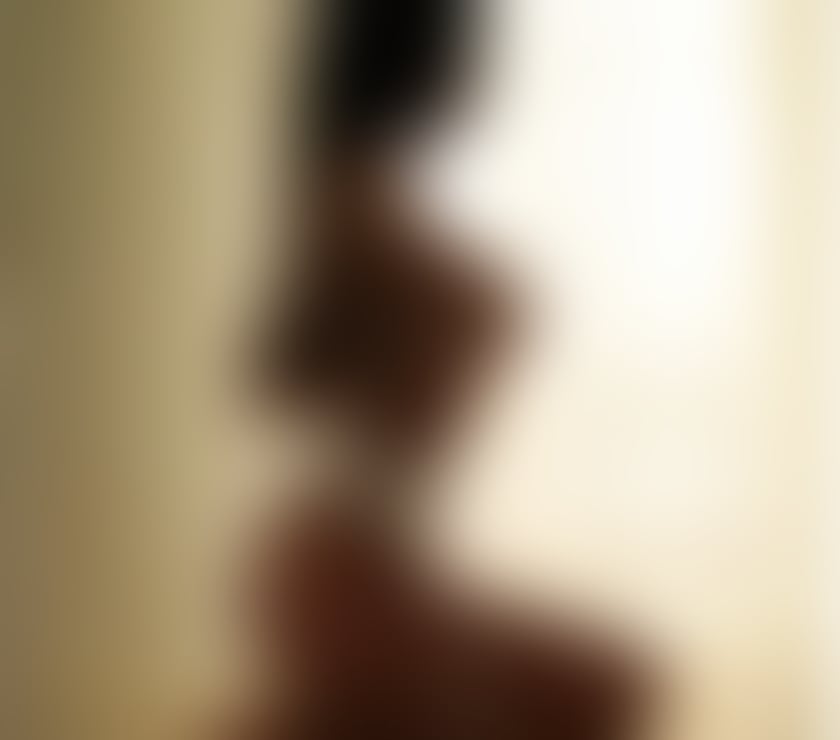Escorts and Massages Colindale North West London - Photos for Escorte and massage
