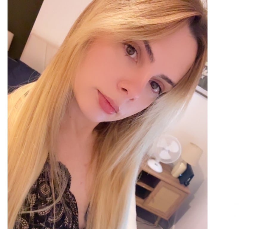 Trans Escorts Staffordshire Stoke-on-Trent - Photos for Luxury, Elegance & Exclusive Company
