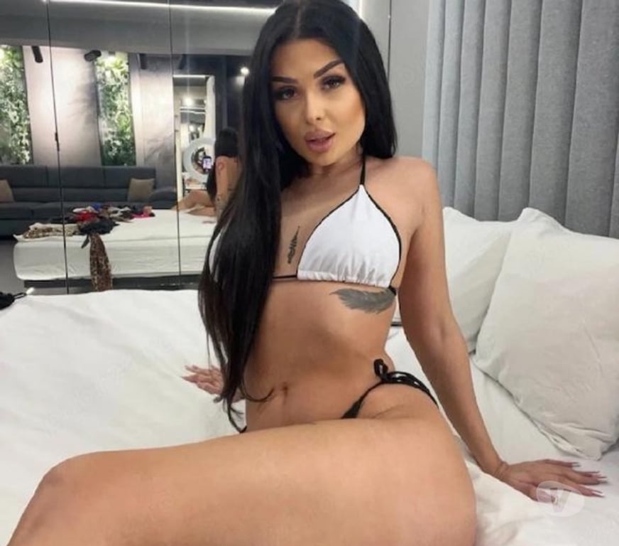 Escorts Hampshire Basingstoke and Deane - Photos for SLIM FIT BRUNETTE 🖤 OUTCALL
