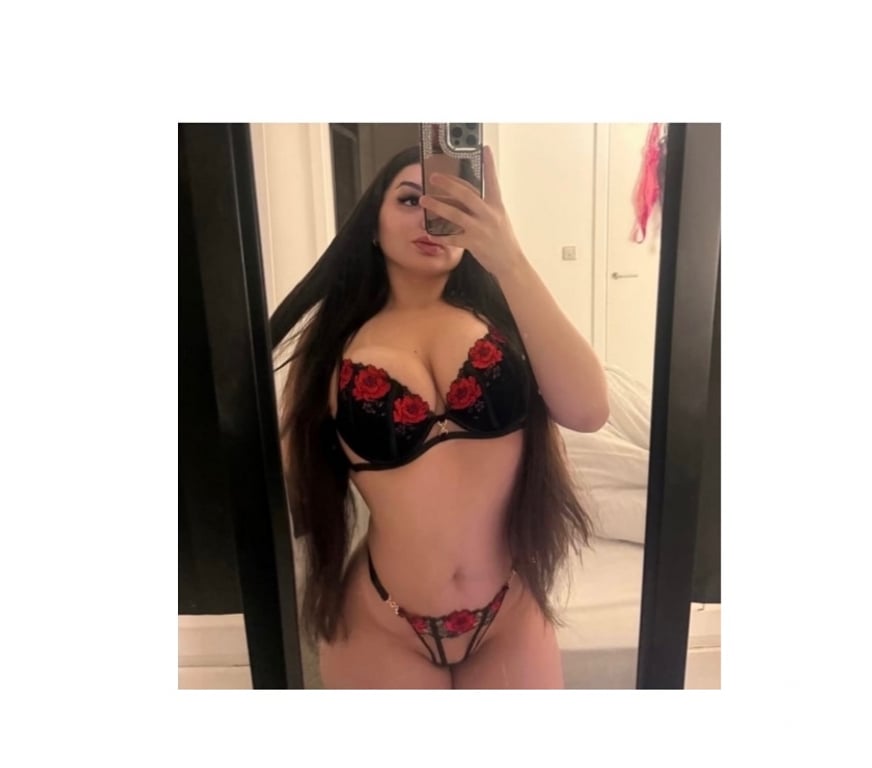 Escorts Derbyshire Derby - Photos for Thaysa festa 🇧🇷🎉🥰