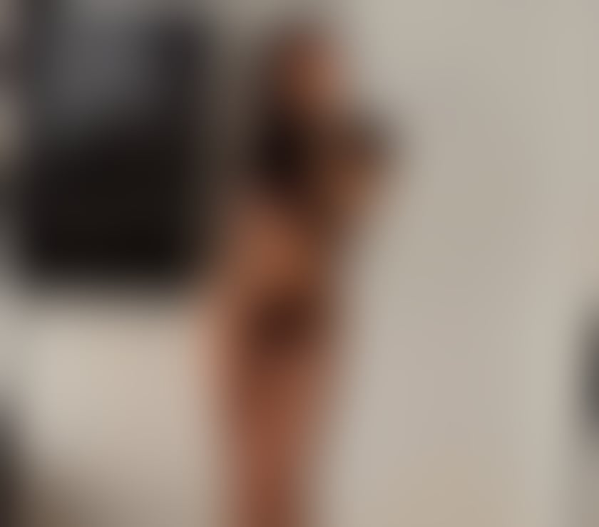 Escorts Surrey Woking - Photos for HOT BRUNETTE 🖤 OUTCALL