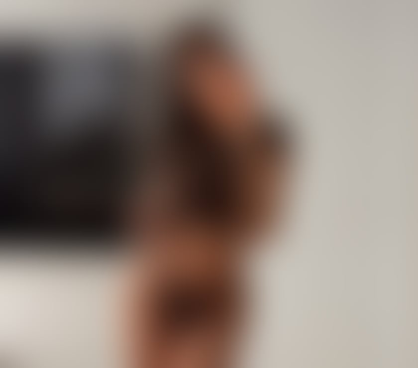 Escorts Surrey Woking - Photos for HOT BRUNETTE 🖤 OUTCALL