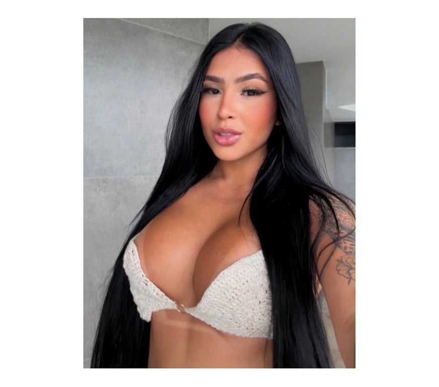 Escorts Kent Medway - Kent - Photos for KAROL THE BEST OWO👅👅 GFE 🤤🍭🍑