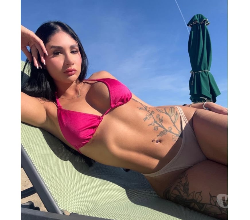 Escorts West Midlands Birmingham - Photos for Amazing Livia 🔥🇧🇷 party girl 🍾