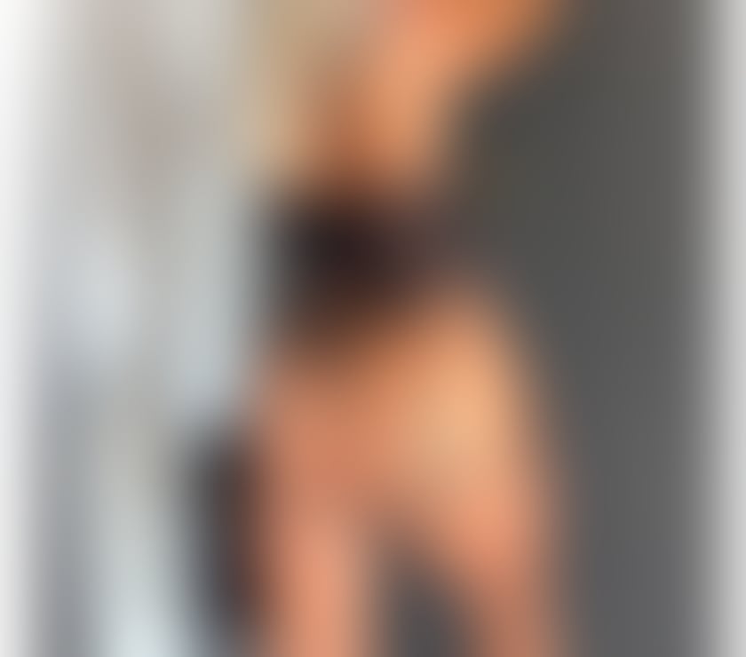 Escorts Canary Wharf East London - Photos for 🔥Elena🔥 VIP INCALL + OUTCALL 💦😈 party and GFE