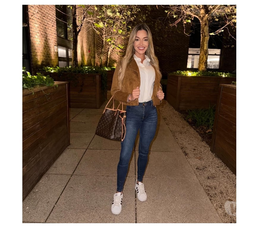 Escorts Central London Tottenham Court Road - Central London - Photos for NEW VIP BELLA IN TOWN NOW!!!