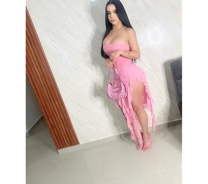 Escorts Brentwood Station Brentwood - Photos for Latina Spanish girl sexy party