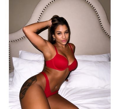 Photos for HOT NAUGHTY BRAZILIAN WOMAN WITH HUGE TITS 🇧🇷🔥