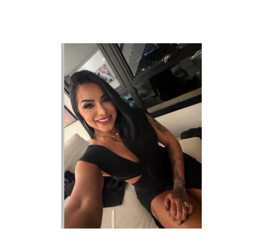 Escorts West Midlands Wolverhampton - Photos for Big-booty brunette 🔥