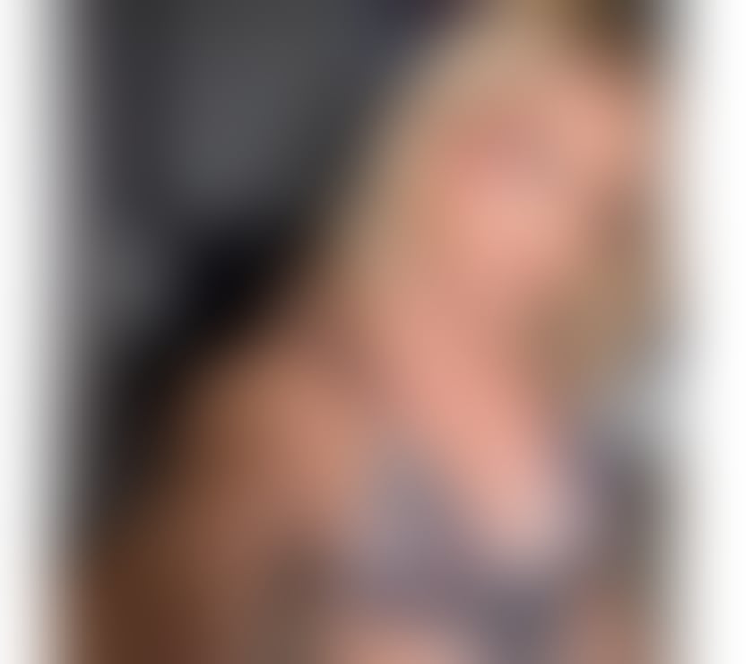 Trans Escorts West Midlands Birmingham - Photos for ALICE NAUGHTY TS 🍆😈