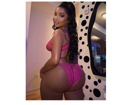 Escort Bolton City Centre Bolton - Photos for 🌺Genesis 🌺CURVY HOT SAUCE🌺 🥂NICE GIRL🥂