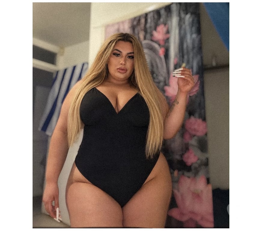 Trans Escorts North West London Colindale - North West London - Photos for TRANS AMELIA FAT ASS BLONDE N CRAZY FOR 🍆
