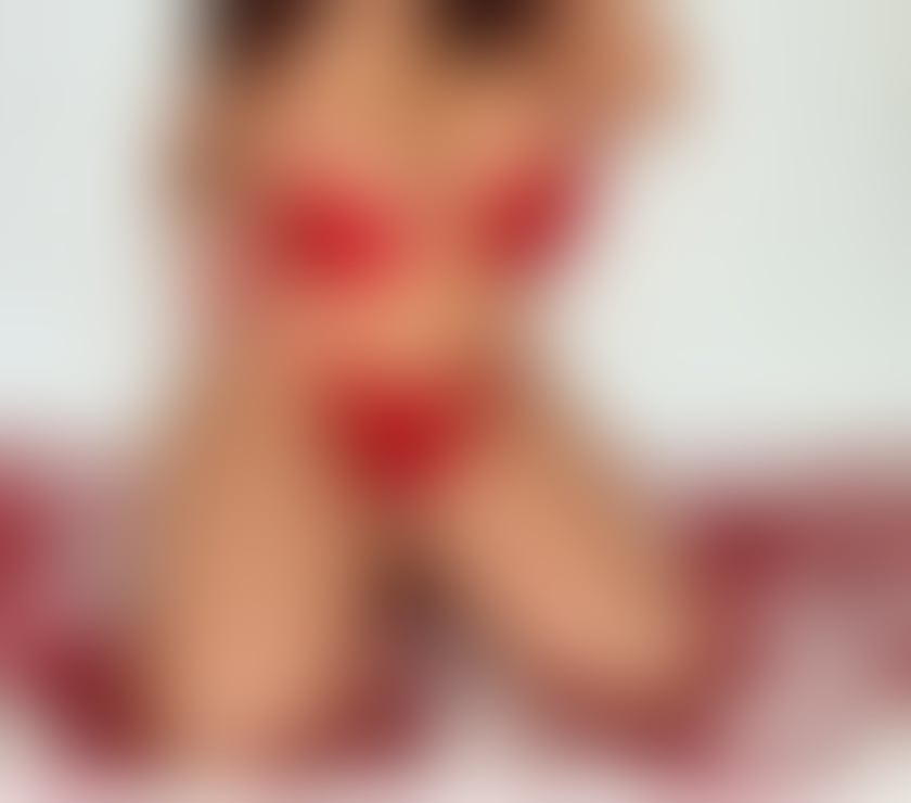 Escorts Wakefield City Centre Wakefield - Photos for Samantha, New in the big boobs natural latina curvy