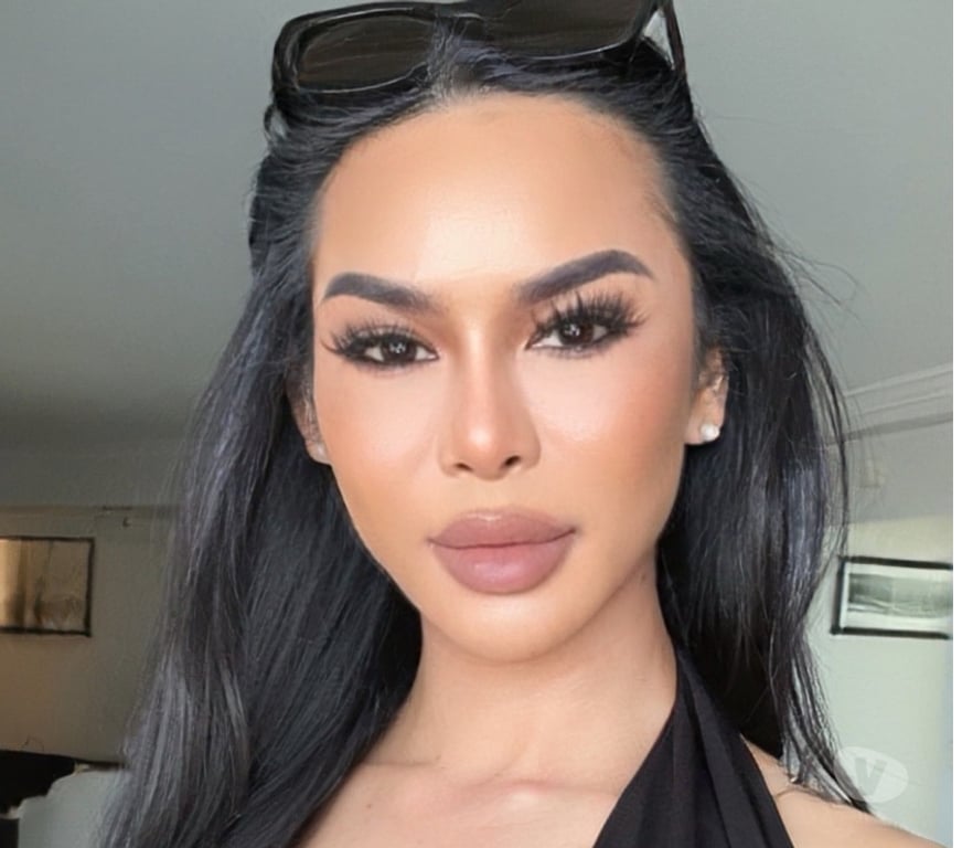 Trans Escorts Essex Chelmsford - Photos for Thai XL ladyboy New in Town