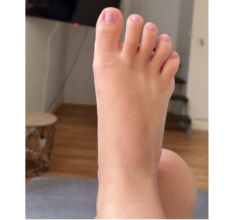 Escorts Cardiff Cardiff City Centre - Cardiff - Photos for Petite Sofi , real pictures, small, thin girl
