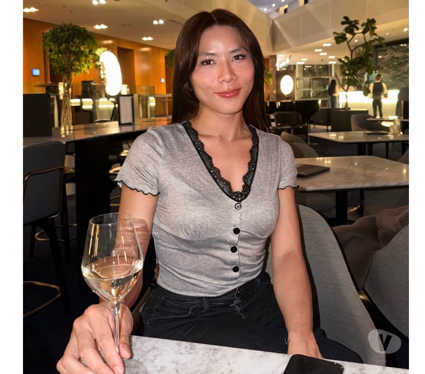 Escorts Gloucestershire Cheltenham - Photos for Sexy Sweetheart Ts from Thailand