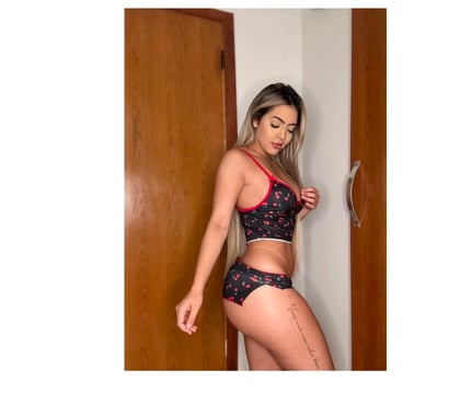 Escorts Luton Town Centre Luton - Photos for Party girl Brazilian 🇧🇷