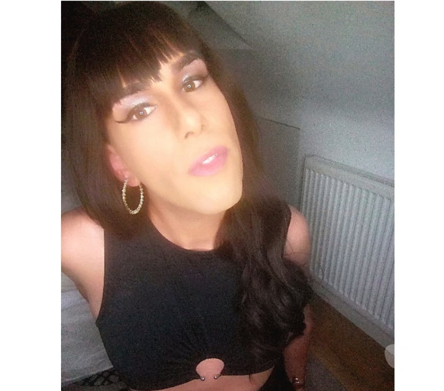 Gay Dating North West London Wembley Park - North West London - Photos for Feminine t girl looking to meet masculine men