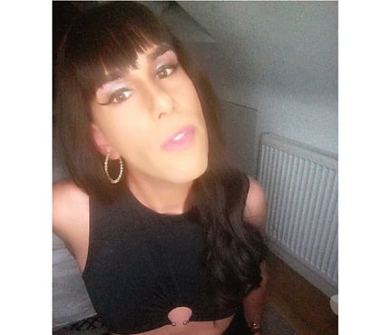 Gay Dating Wembley Park North West London - Photos for Feminine t girl looking to meet masculine men