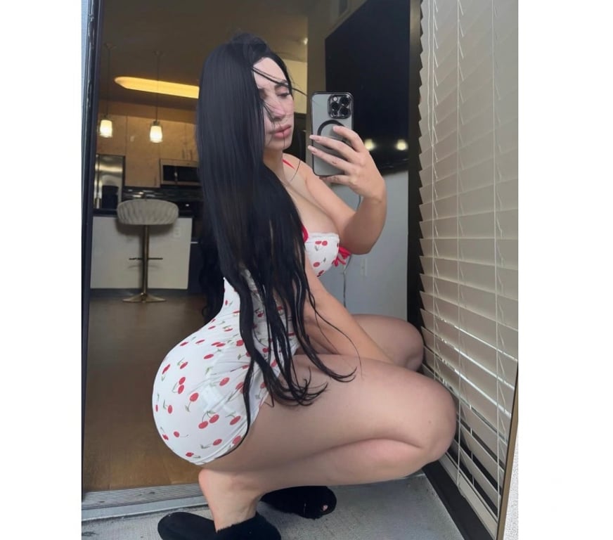 Escorts South Yorkshire Sheffield - Photos for 🍑 BIG ASS BRAZILIAN 🇧🇷