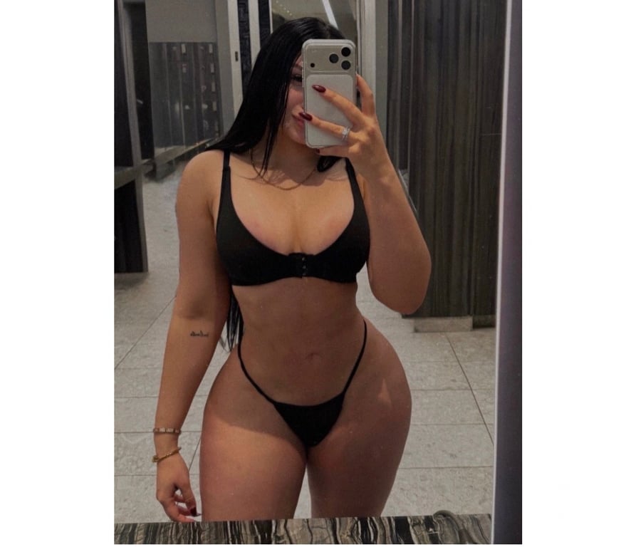 Escorts South Yorkshire Sheffield - Photos for 🍑 BIG ASS BRAZILIAN 🇧🇷