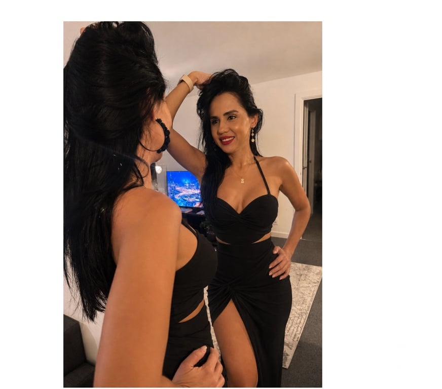 Escorts Kent Medway - Kent - Photos for ELAYNE PARTY GIRL 🥂🍾