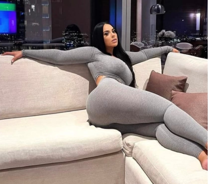 Hyde Park - Leeds — Cely brunette hot 🥵 🎉Incall outcall
