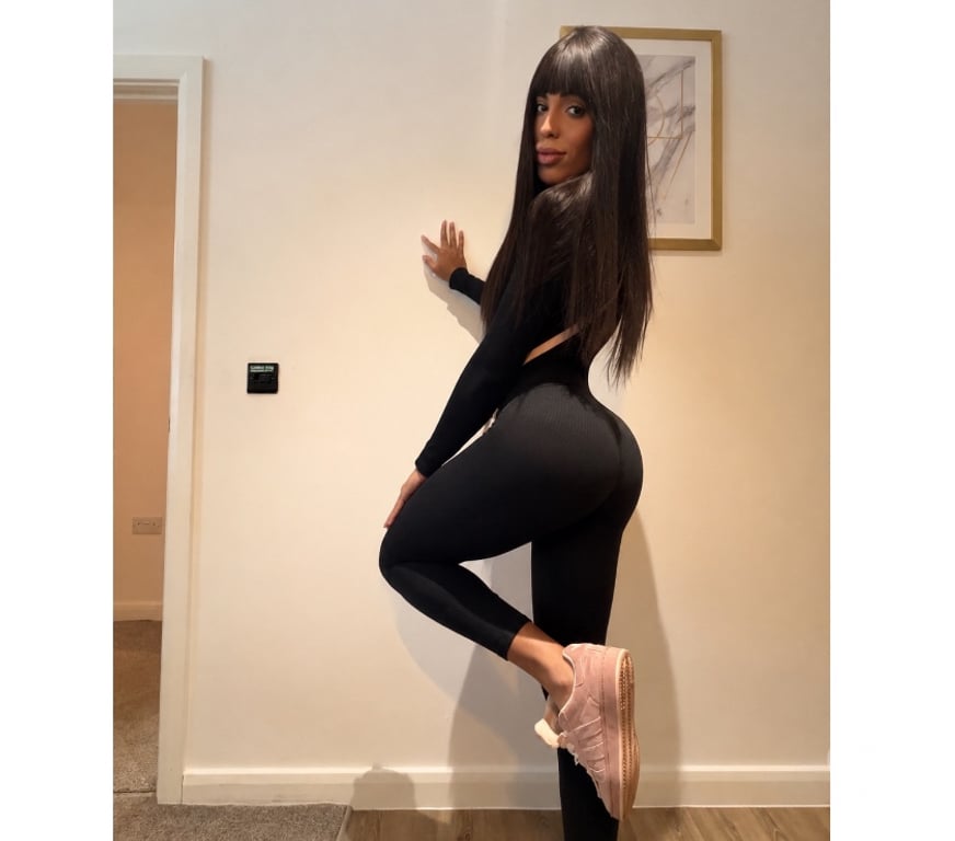 Trans Escorts Bedfordshire Central Bedfordshire - Photos for BRENDA HOT🔥TS XXL🔞🍑FULL SERVICE👌P@RTTY 🥳