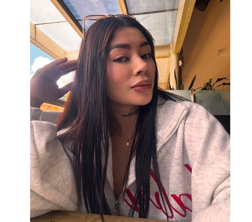 Adult Entertainment East London London City Airport - DLR Station - East London - Photos for Roxanne ❤️ Only WhatsApp 🇬🇧 +44 7878 469812