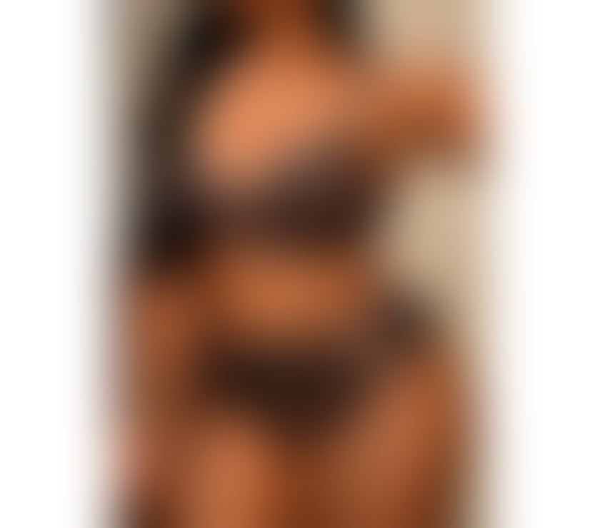  Escorts & Erotic Massage Bromley Town Centre Bromley - Photos for BRUNA❣️Experienced, big natural breasts and butt,🍑
