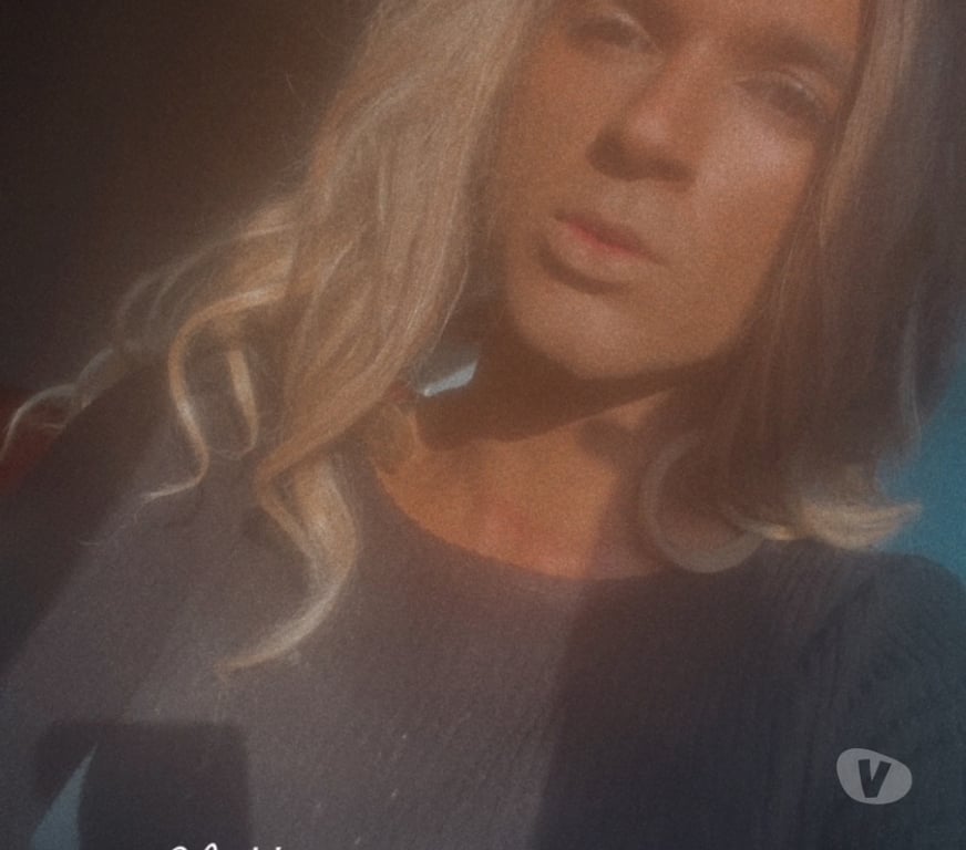  Gay massage West Berkshire Reading - West Berkshire - Photos for Women crush Wednesday fem crossdresser incall outcall now